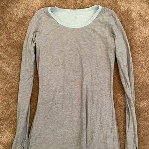 Women’s Lululemon Reversible Long Sleeve